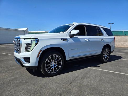 Certified 2026 GMC Yukon Denali w/ Sun & Power Step Package AWD/4WD image 2