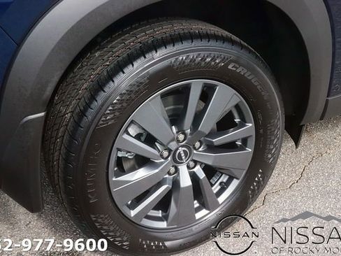 New 2026 Nissan Pathfinder SV AWD/4WD image 7