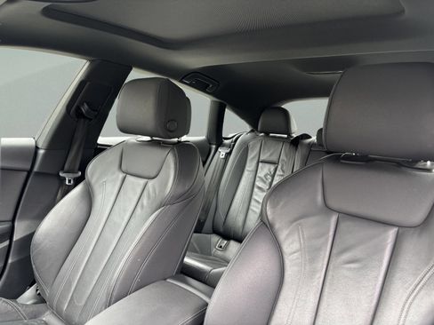 Used 2021 Audi A5 2.0T Premium image 16