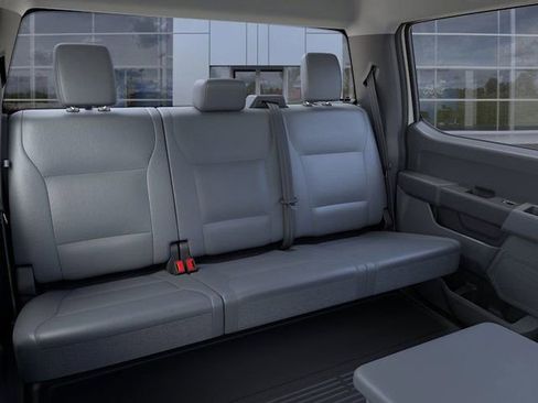 New 2026 Ford F250 XL w/ XL Chrome Package image 11