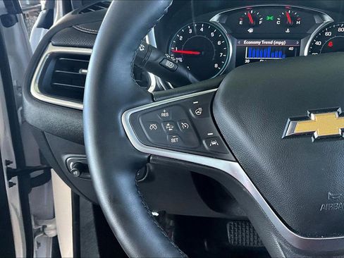 Used 2023 Chevrolet Equinox Premier AWD/4WD image 11
