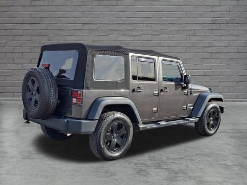 Used 2018 Jeep Wrangler Unlimited Sport S AWD/4WD image 12