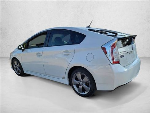 Used 2015 Toyota Prius Persona Series FWD image 7