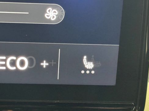 Used 2023 Volkswagen ID.4 S image 37