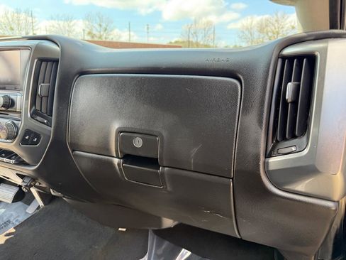 Used 2015 Chevrolet Silverado 2500 LT w/ LT Convenience Package image 26