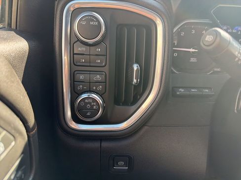 Used 2022 GMC Sierra 1500 AT4 w/ AT4 Premium Package image 35