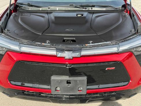 Used 2024 Chevrolet Blazer EV RS AWD/4WD image 32