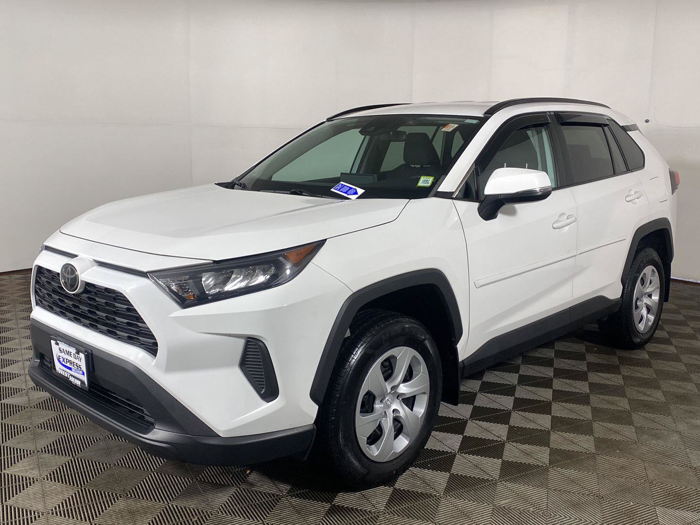 Used 2020 Toyota RAV4 LE w/ All Weather Liner Package AWD/4WD image 2