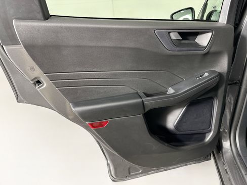 Used 2024 Ford Escape Active image 25