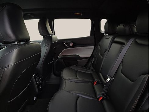 Used 2024 Jeep Compass Limited w/ Sun and Sound Group image 9