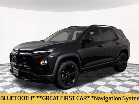 Used 2025 Chevrolet Equinox RS w/ Safety and Technology Package image 11