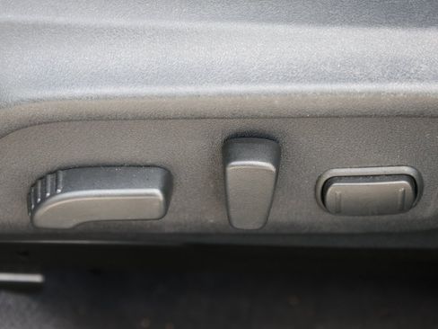 Used 2019 Subaru Outback 2.5i Limited image 17