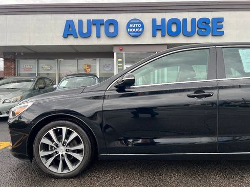 Used 2018 Hyundai Elantra GT w/ Style Package 02 FWD image 36