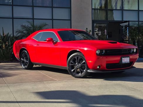 Used 2020 Dodge Challenger GT w/ Plus Package image 3