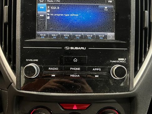 Used 2018 Subaru Impreza 2.0i Premium AWD/4WD image 15