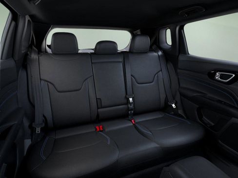 New 2026 Jeep Compass Limited image 16