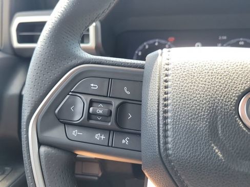 Certified 2026 Toyota 4Runner Platinum AWD/4WD image 19
