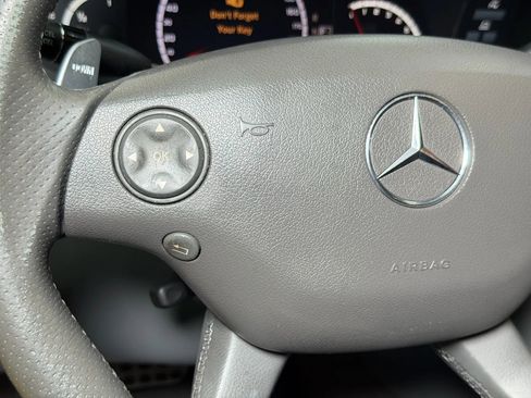 Used 2008 Mercedes-Benz S 63 AMG image 43