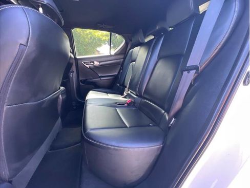 Used 2014 Lexus CT 200h w/ F Sport w/Nuluxe Interior image 25