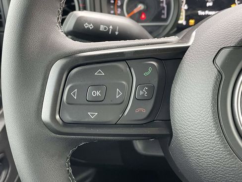 New 2026 Jeep Wrangler Unlimited Rubicon AWD/4WD image 30