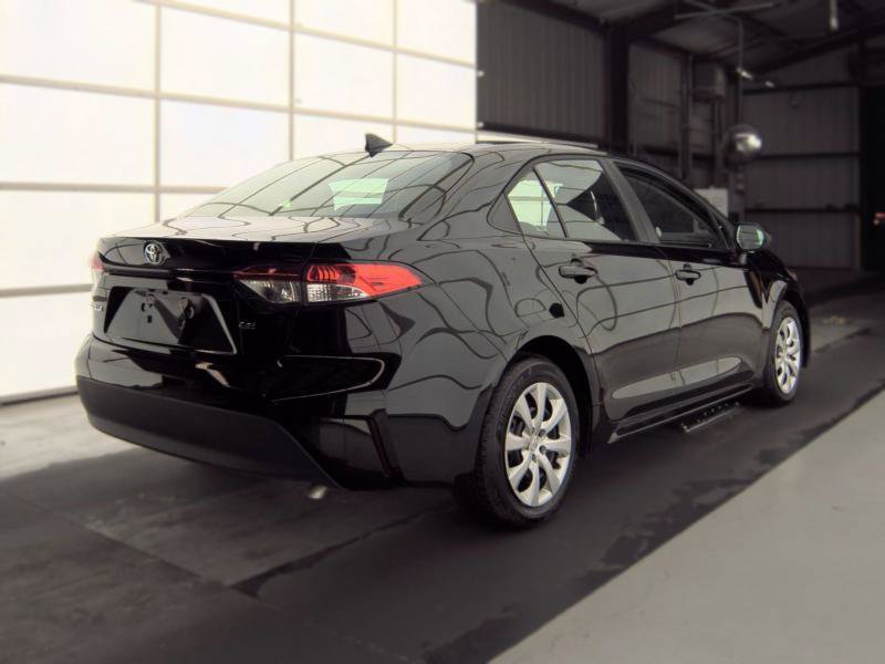 Used 2026 Toyota Corolla LE FWD image 7