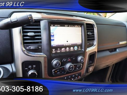 Used 2014 RAM 2500 Laramie w/ Black Appearance Group AWD/4WD image 22