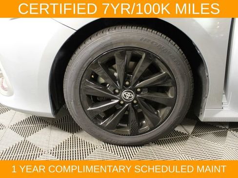 Used 2024 Toyota Camry LE FWD image 27