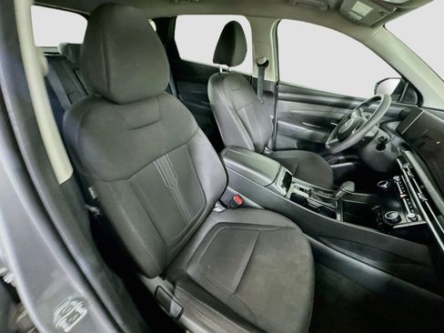 Used 2025 Hyundai Tucson SEL FWD image 31