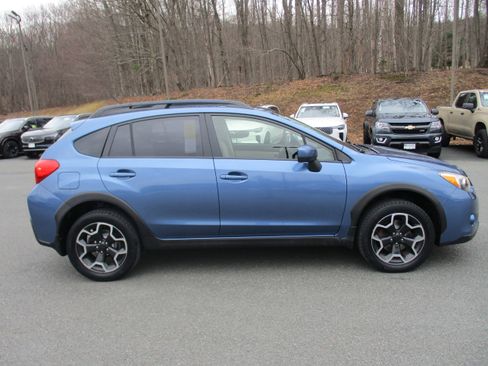 Used 2015 Subaru Crosstrek 2.0i Premium image 4