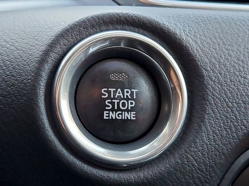 Used 2018 MAZDA CX-5 Touring w/ Preferred Equipment Package image 20