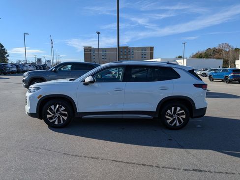 New 2026 Volkswagen Tiguan S image 6