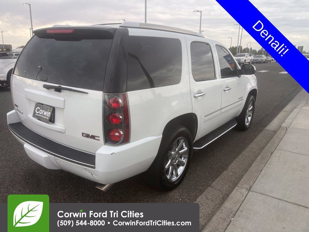Used 2012 GMC Yukon Denali AWD/4WD image 9
