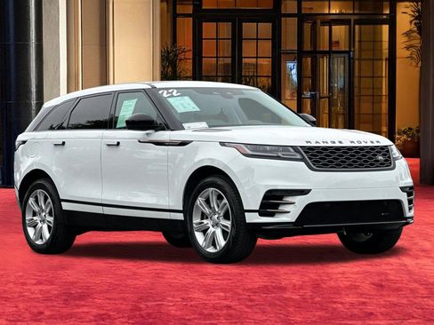 Certified 2022 Land Rover Range Rover Velar R-Dynamic S AWD/4WD image 7