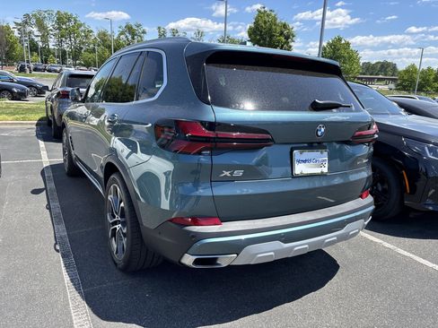 Used 2026 BMW X5 sDrive40i image 16