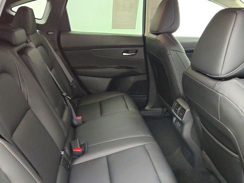 Used 2025 Nissan Murano SV AWD/4WD image 21