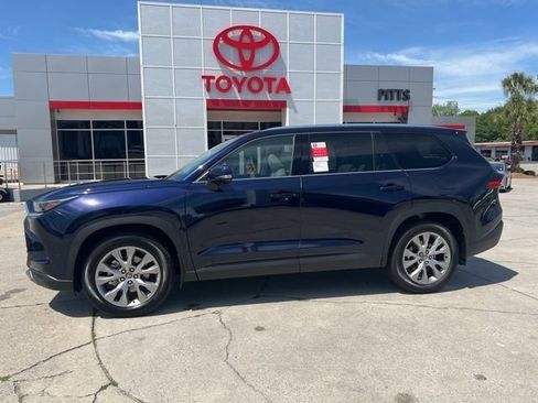 New 2026 Toyota Grand Highlander FWD image 9