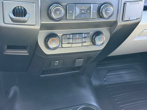 Used 2019 Ford F150 XL w/ Equipment Group 101A Mid RWD image 17