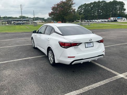 Used 2021 Nissan Sentra S FWD image 9