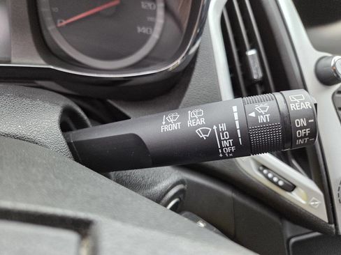 Used 2017 GMC Terrain SLE image 23