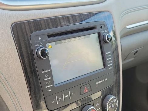 Used 2013 Chevrolet Traverse LT FWD image 17