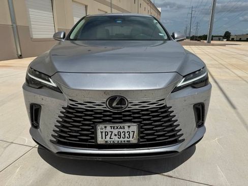 Used 2023 Lexus RX 350 FWD image 2