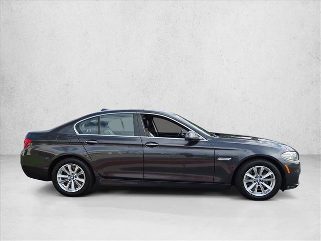 Used 2015 BMW 528i xDrive Sedan AWD/4WD image 4