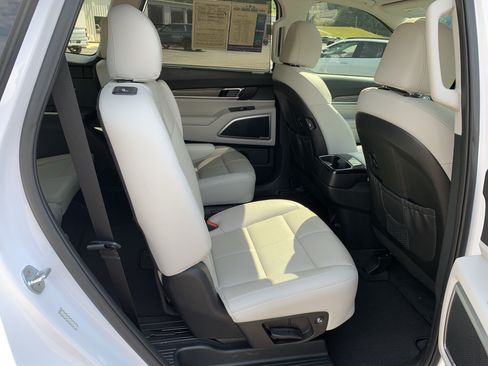 Used 2021 Kia Telluride EX w/ EX Premium Package AWD/4WD image 43