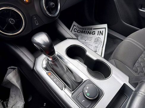 Used 2020 Chevrolet Blazer LT image 19