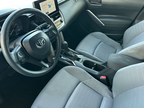 Used 2025 Toyota Corolla Cross AWD Hybrid image 9