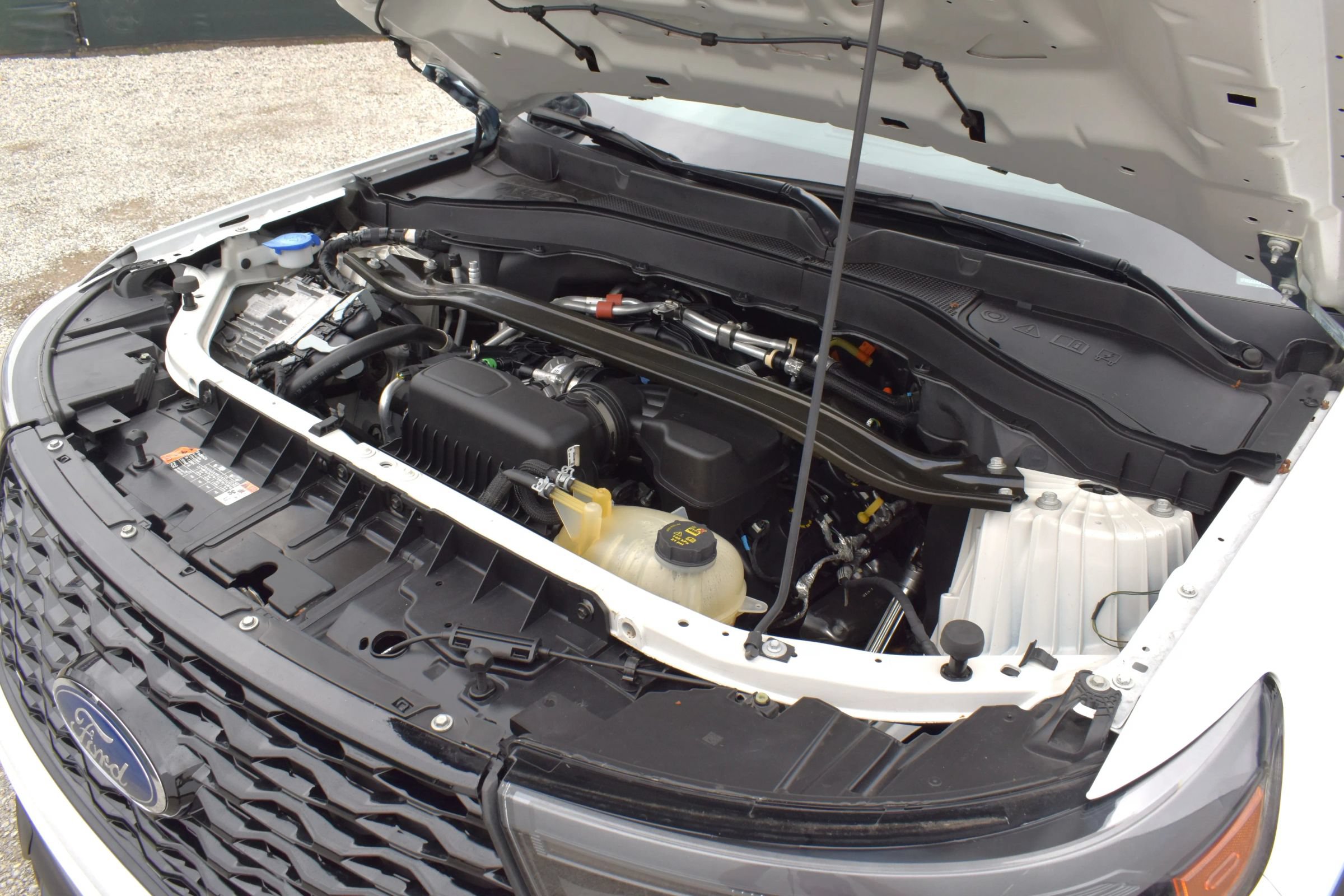 Used 2025 Ford Explorer 4WD Police Interceptor image 32