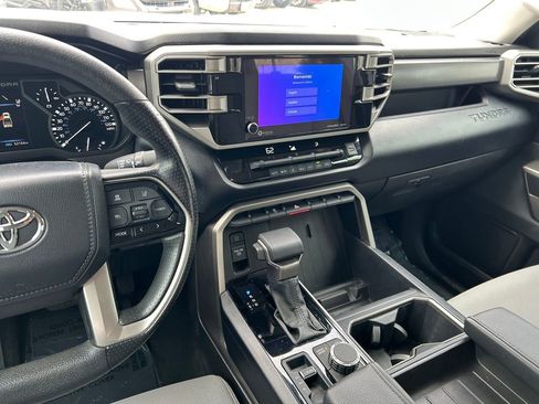 Used 2024 Toyota Tundra SR5 AWD/4WD image 18