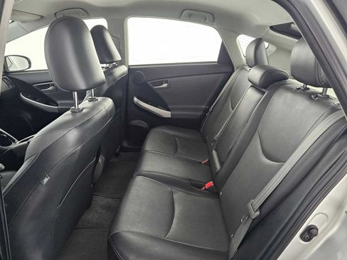 Used 2015 Toyota Prius Prime Advanced FWD image 17