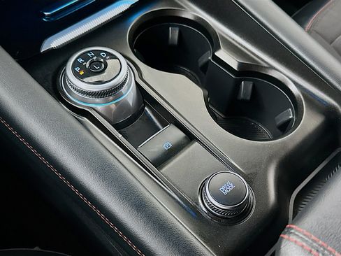 Used 2025 Ford Explorer ST-Line w/ Premium Package image 17