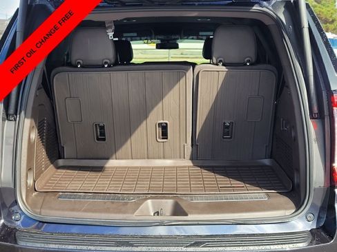 Used 2023 GMC Yukon Denali image 10